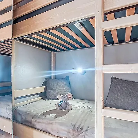 Apartment Cimes De Caron 2207 By Interhome *